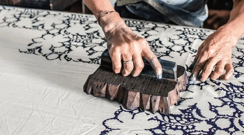 Block printing workshop in Bagru village